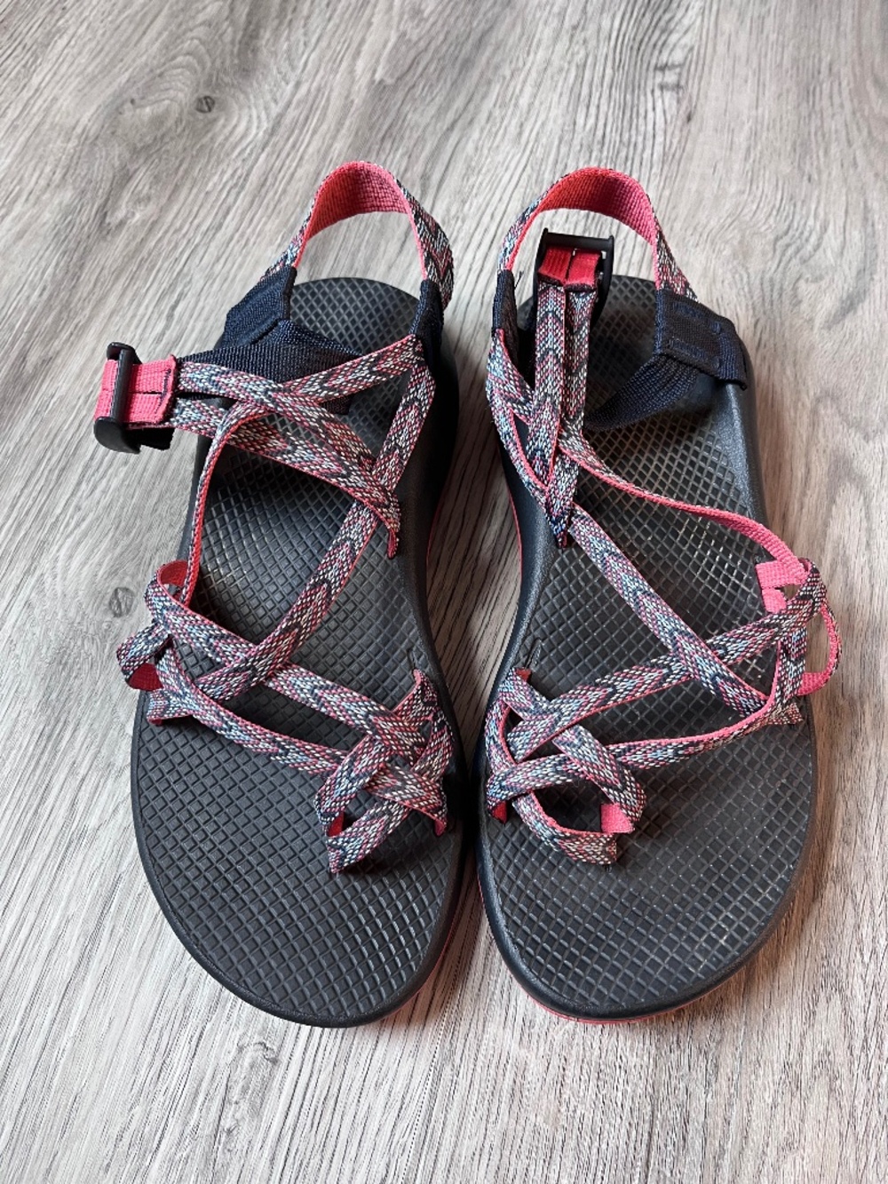 Chaco zx/2 classic hiking outdoor sandal strappy toe strap motif eclipse size 9
